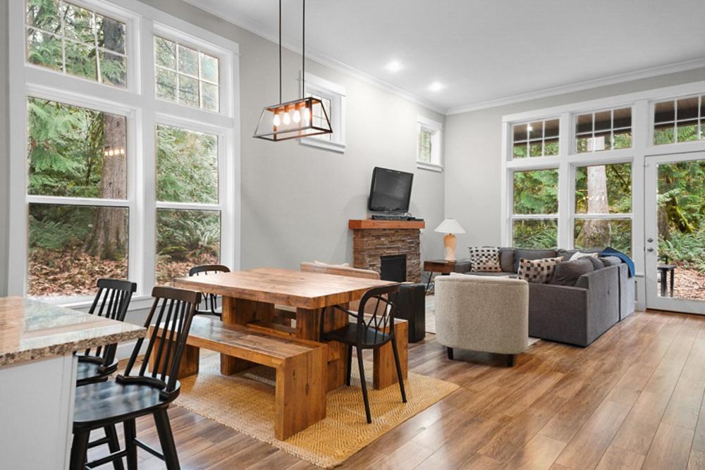 Modern Retreat In Mt Hood Oregon Resort Welches Esterno foto